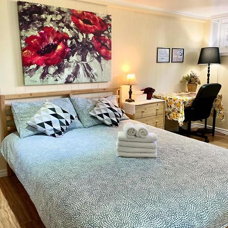 تورونتو Perfect Home-Private Washrooms,Free Parking,High Speed Net المظهر الخارجي الصورة