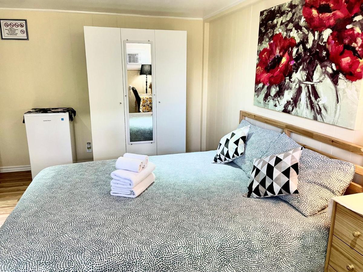تورونتو Perfect Home-Private Washrooms,Free Parking,High Speed Net المظهر الخارجي الصورة