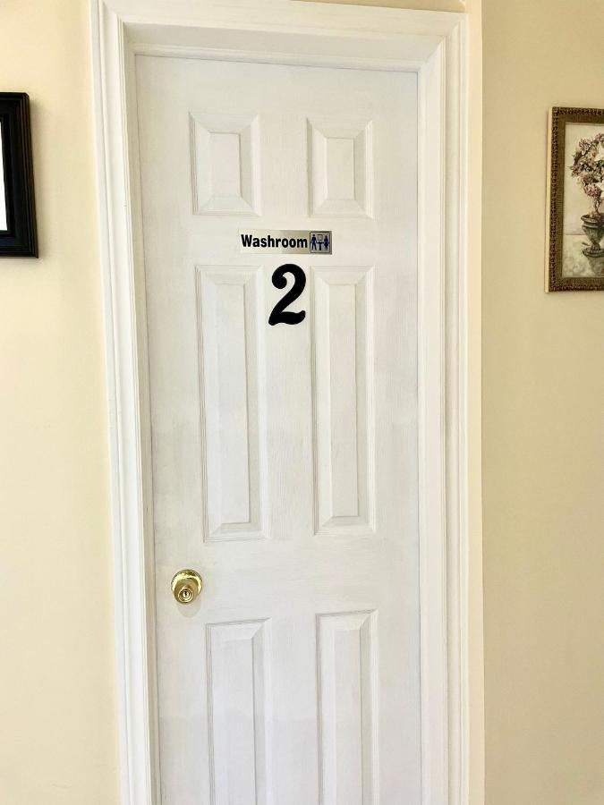 تورونتو Perfect Home-Private Washrooms,Free Parking,High Speed Net المظهر الخارجي الصورة