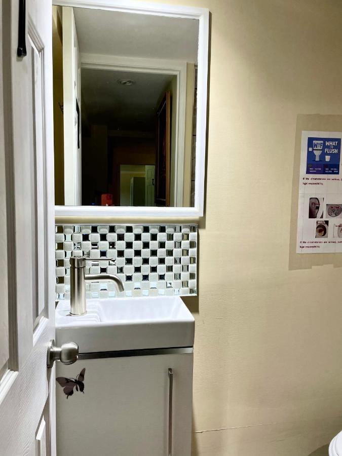 تورونتو Perfect Home-Private Washrooms,Free Parking,High Speed Net المظهر الخارجي الصورة